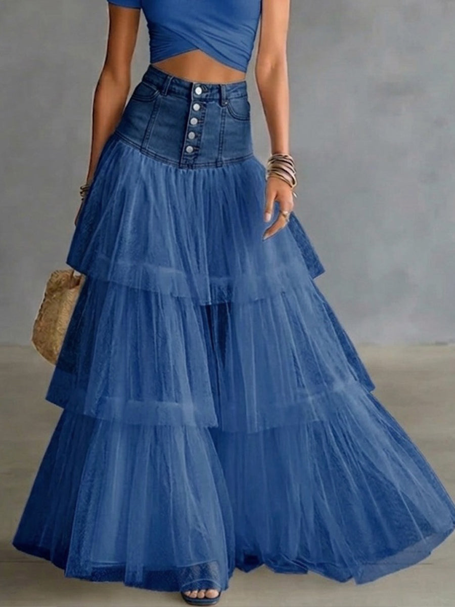 Chic Skirt in denim, Designer Aesthetic