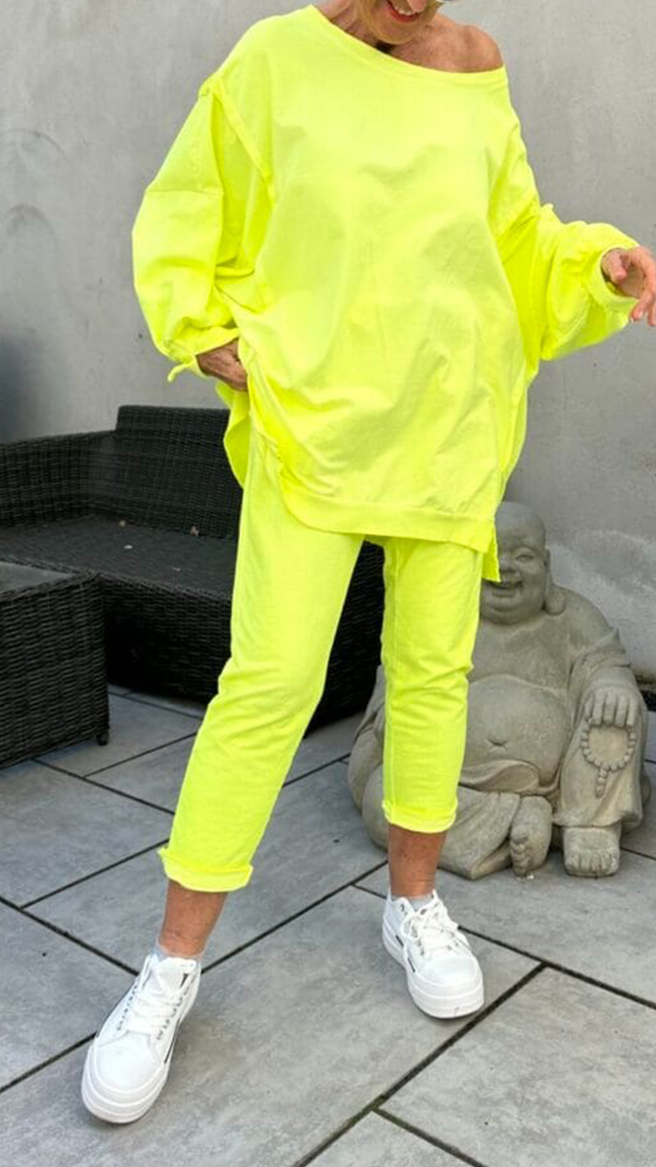 Women's Round Neck Slit Fluorescent Color Casual Suit