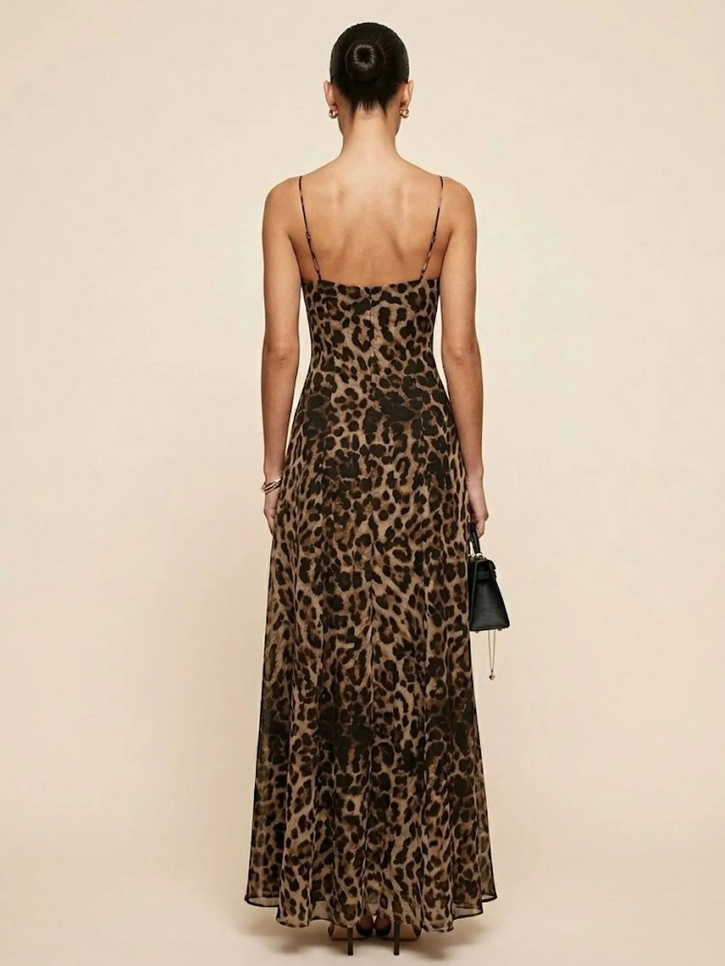 2026 Spring/Summer Elevated Date Night — Leopard Print Vintage Slim Silhouette Satin Touch Minimalist Maxi Dress