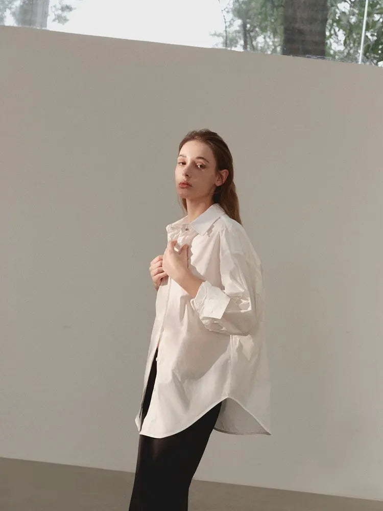 Minimalist Oversized Relaxed Shirt