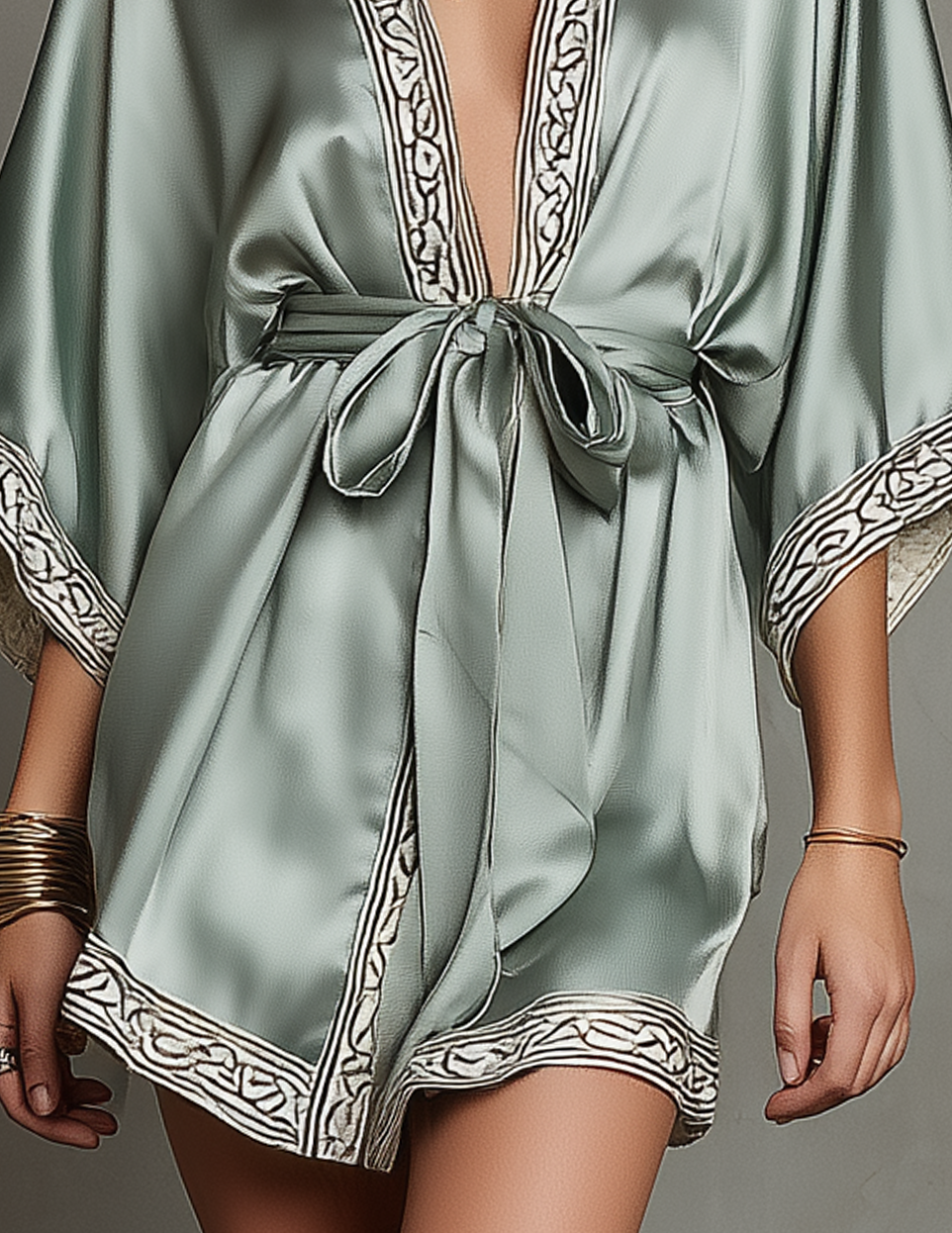 Chic Robe – Great Value