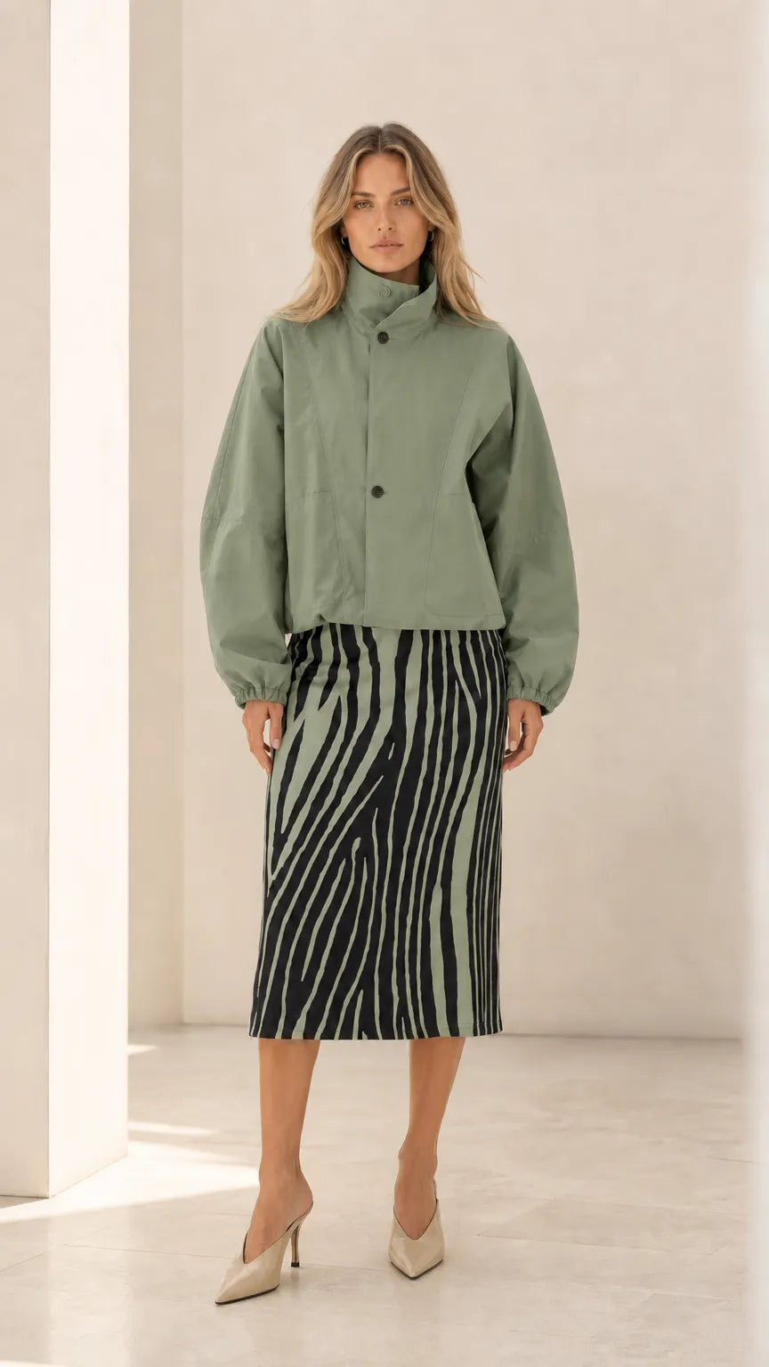 Women's High Neck Cropped Blouson Jacket with Balloon Sleeves
