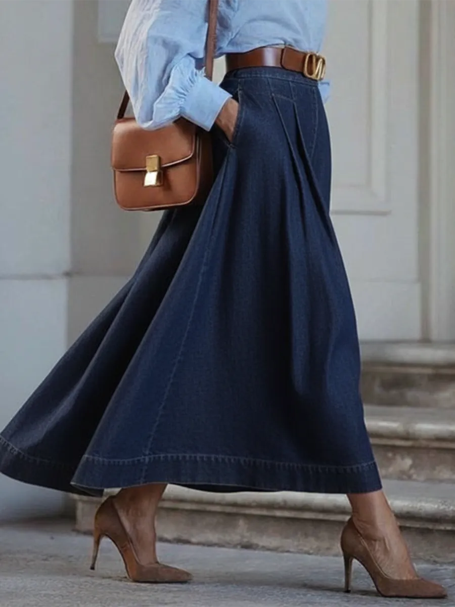 Elegant Skirt in denim, Unbeatable Price