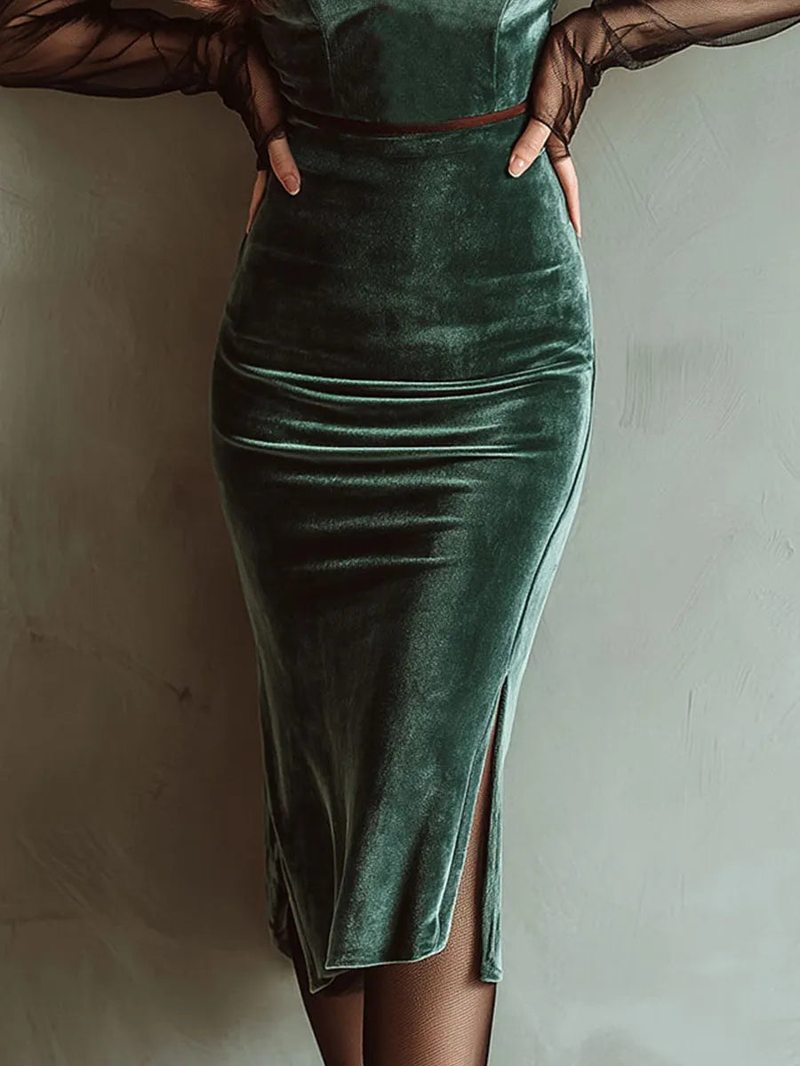 Chic Midi Dress in velvet, Premium Look