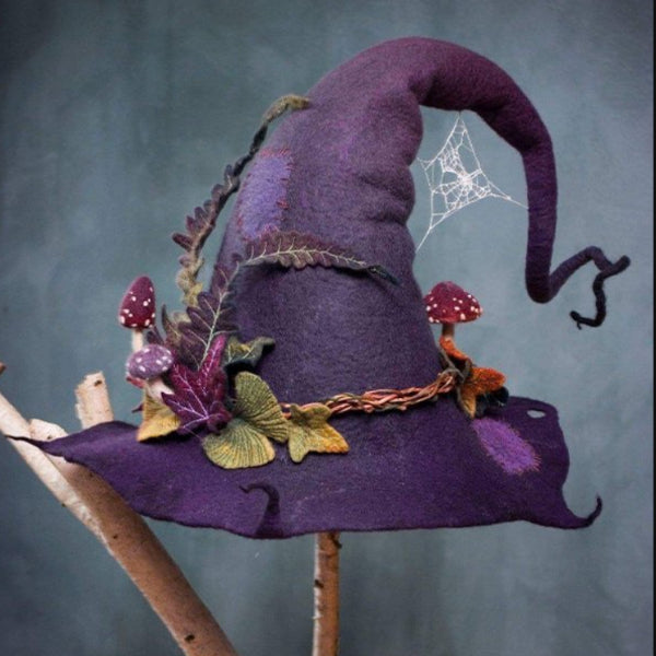Chic Statement Piece – Boo-tiful Halloween
