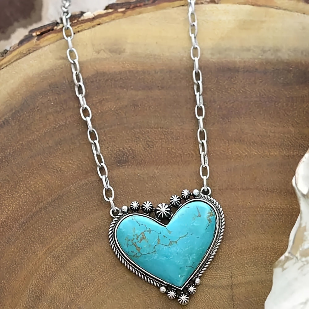 Women's Vintage Turquoise Heart Pattern Necklace