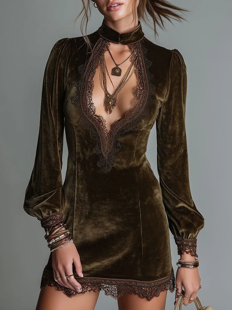 Mini Dress That Flatters – Retro & velvet