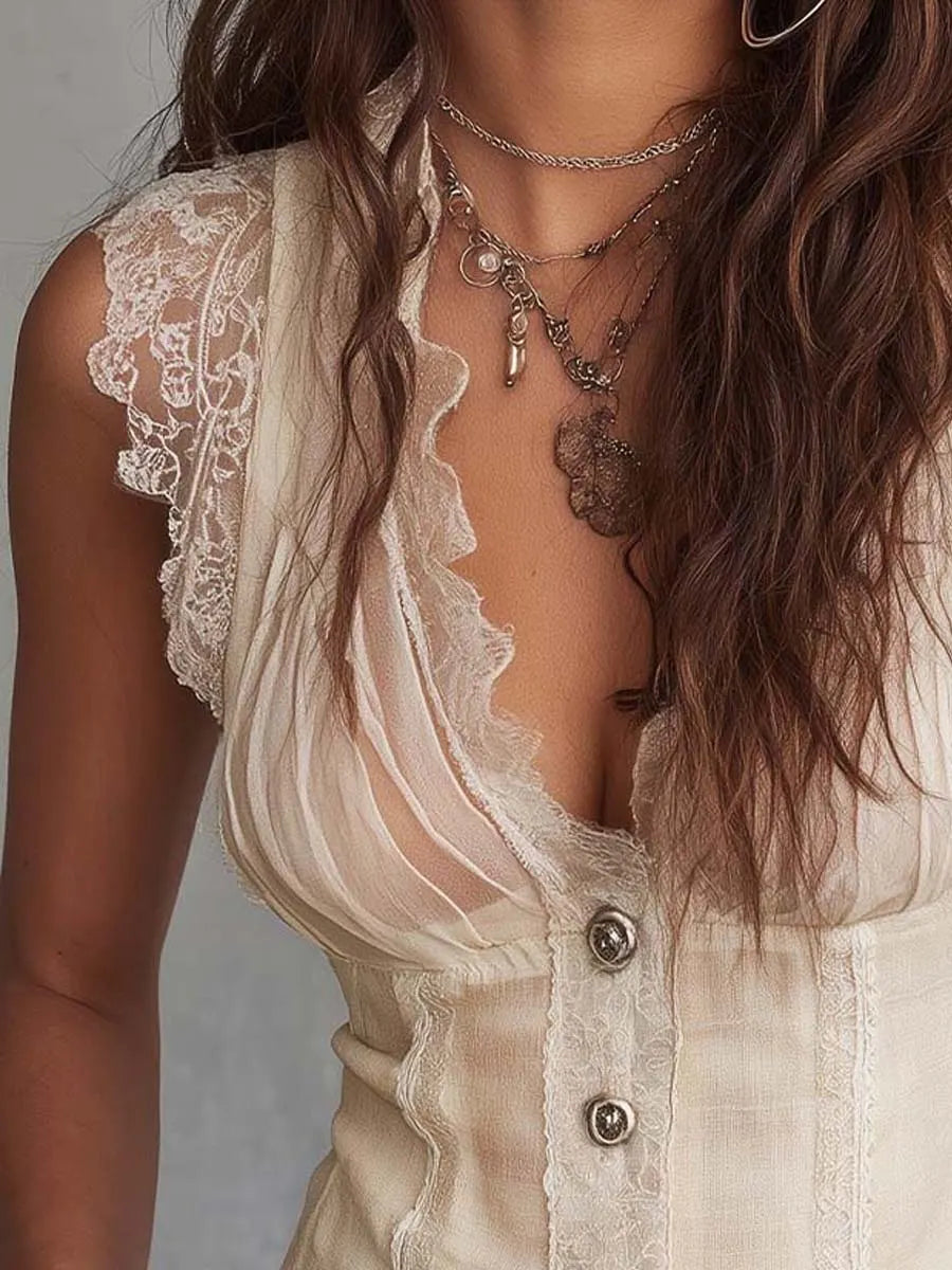 Top with lace – Designer Aesthetic