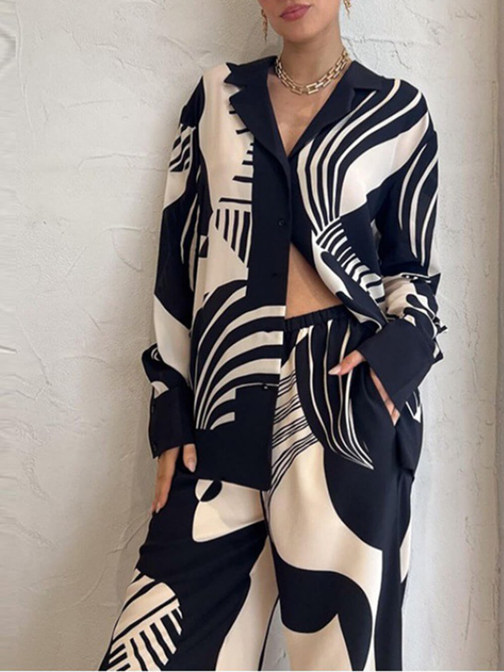 Trendy Graffiti Print Loose Wide Leg Pants Set