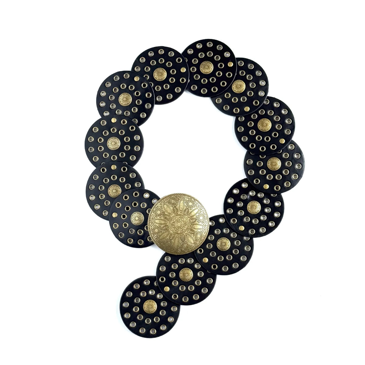 Vintage-Inspired Circular Belt With Intricate Floral Design