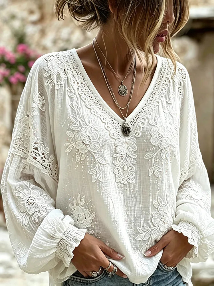 Vintage Top for Every Day – Budget-Friendly