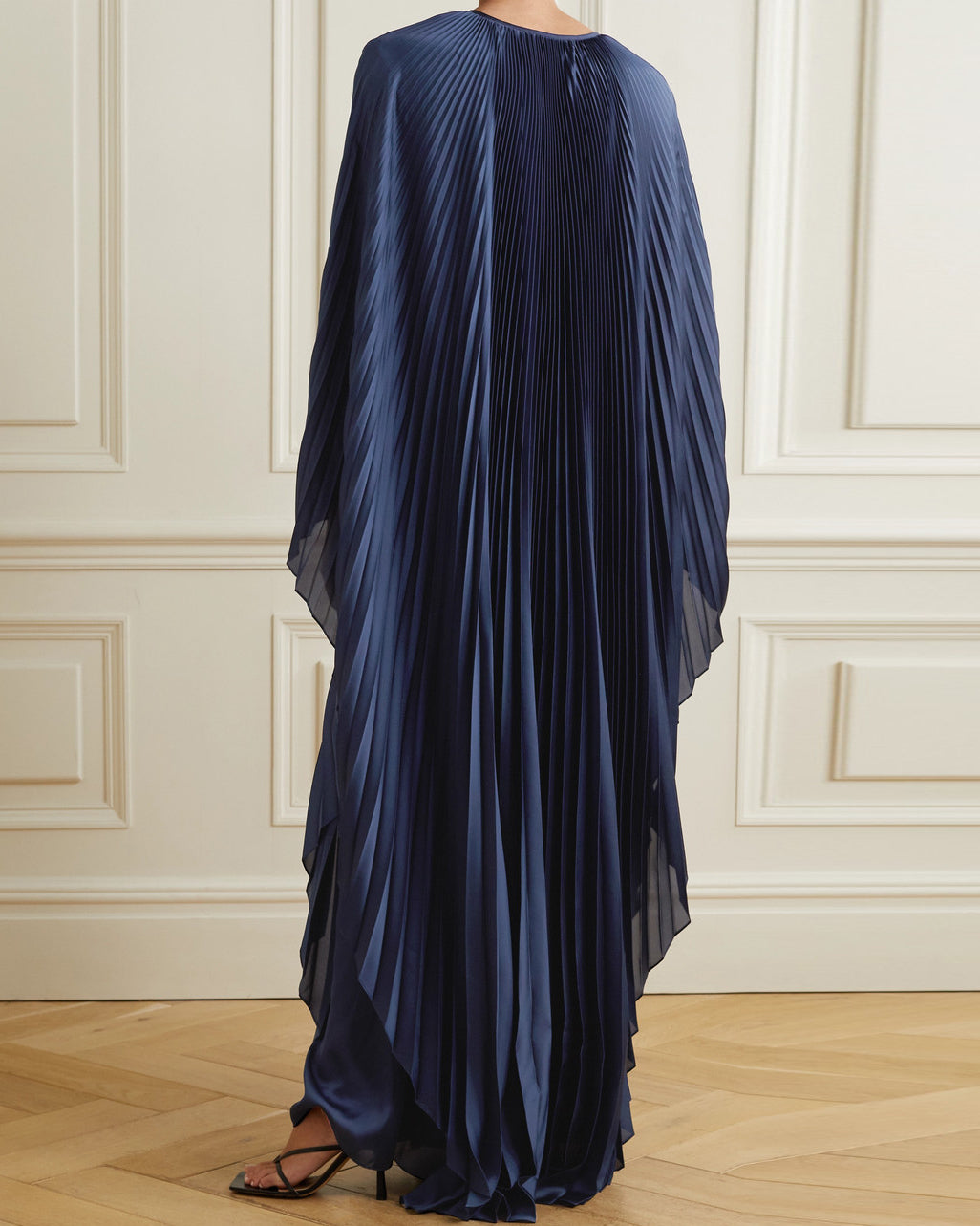 Pleated Straight Loose Robe Dress