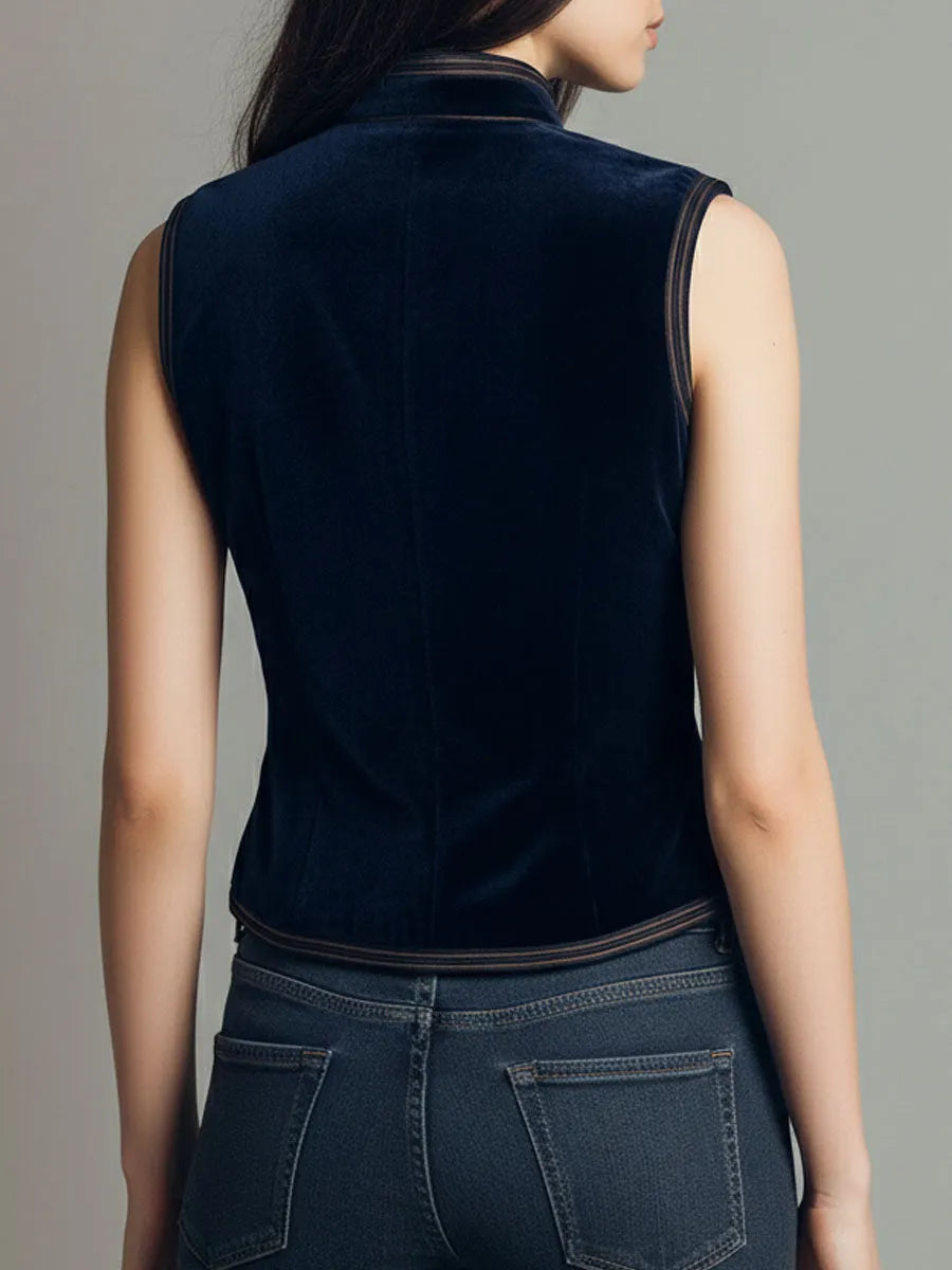 Statement Piece with velvet – Premium Look