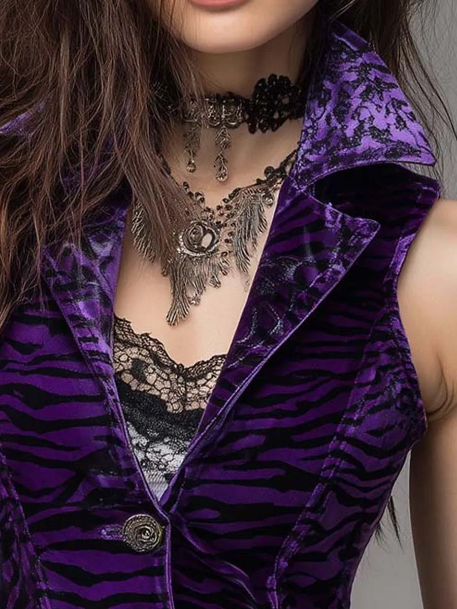 Top That Flatters – Vintage & velvet