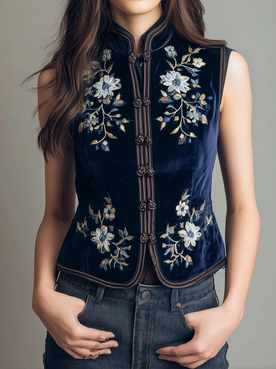 Statement Piece with velvet – Premium Look