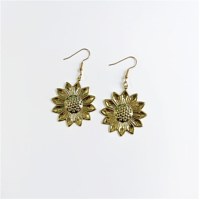 Retro Personality Large Sunflower Earrings