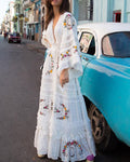 V-neck pop retro dress