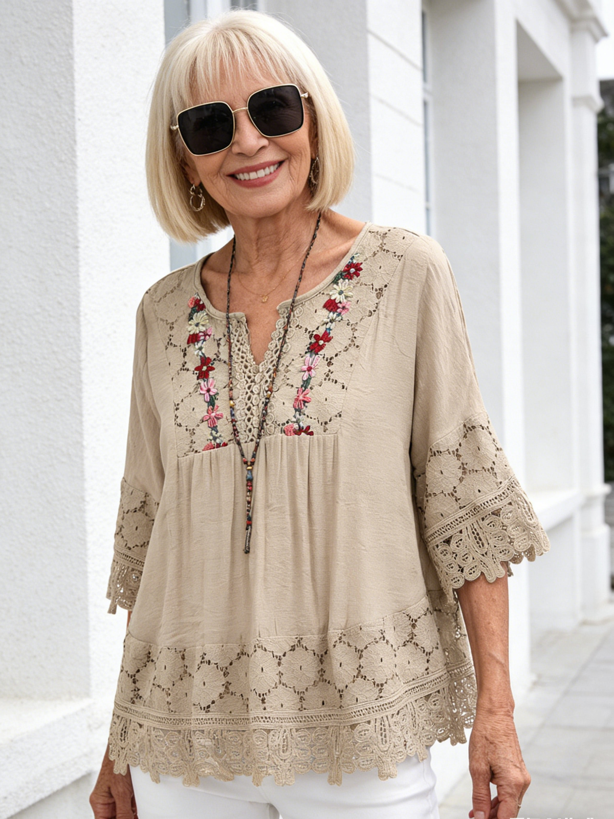 Cotton and Linen Splicing Lace Temperament V-neck Loose Top