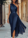 Dress That Flatters – Elegant & pleated