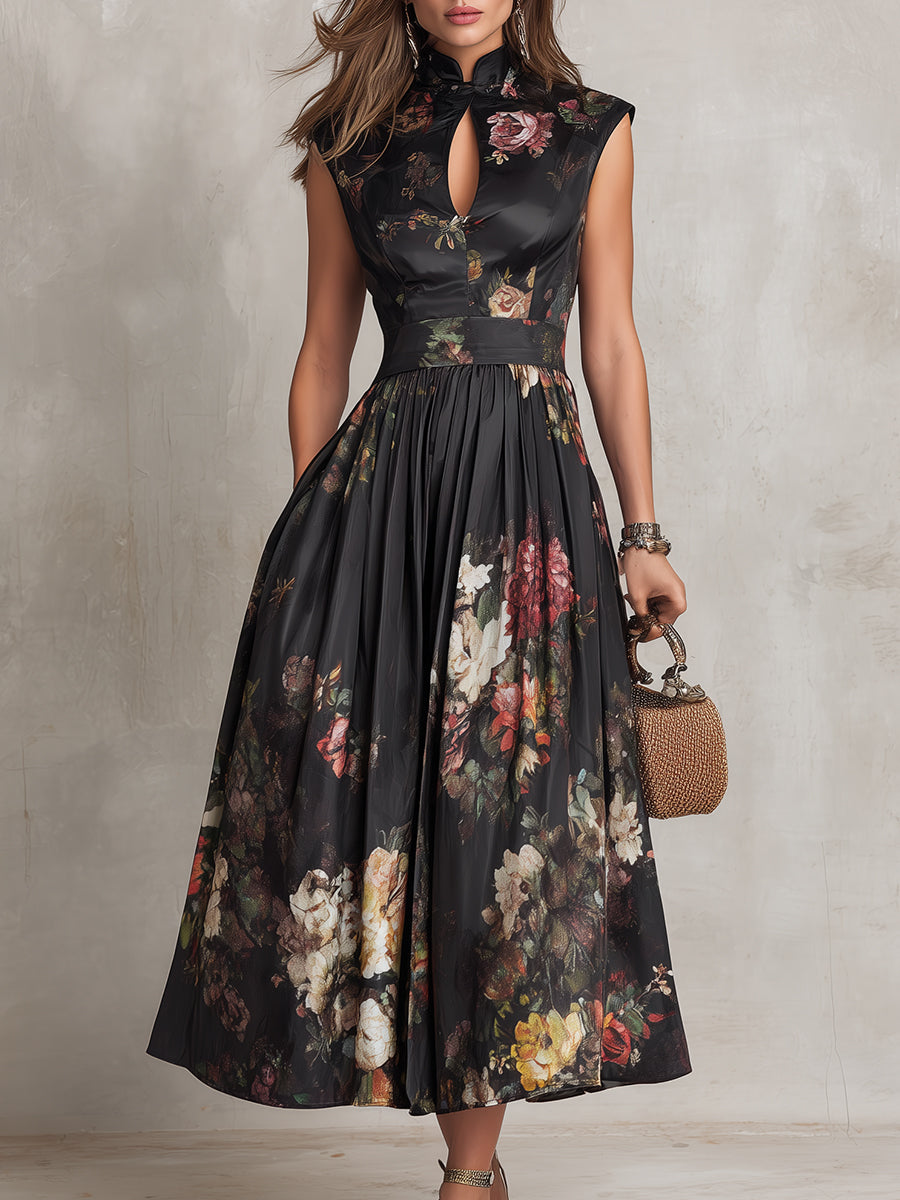 Elegant Midi Dress in pleated, Affordable Luxury