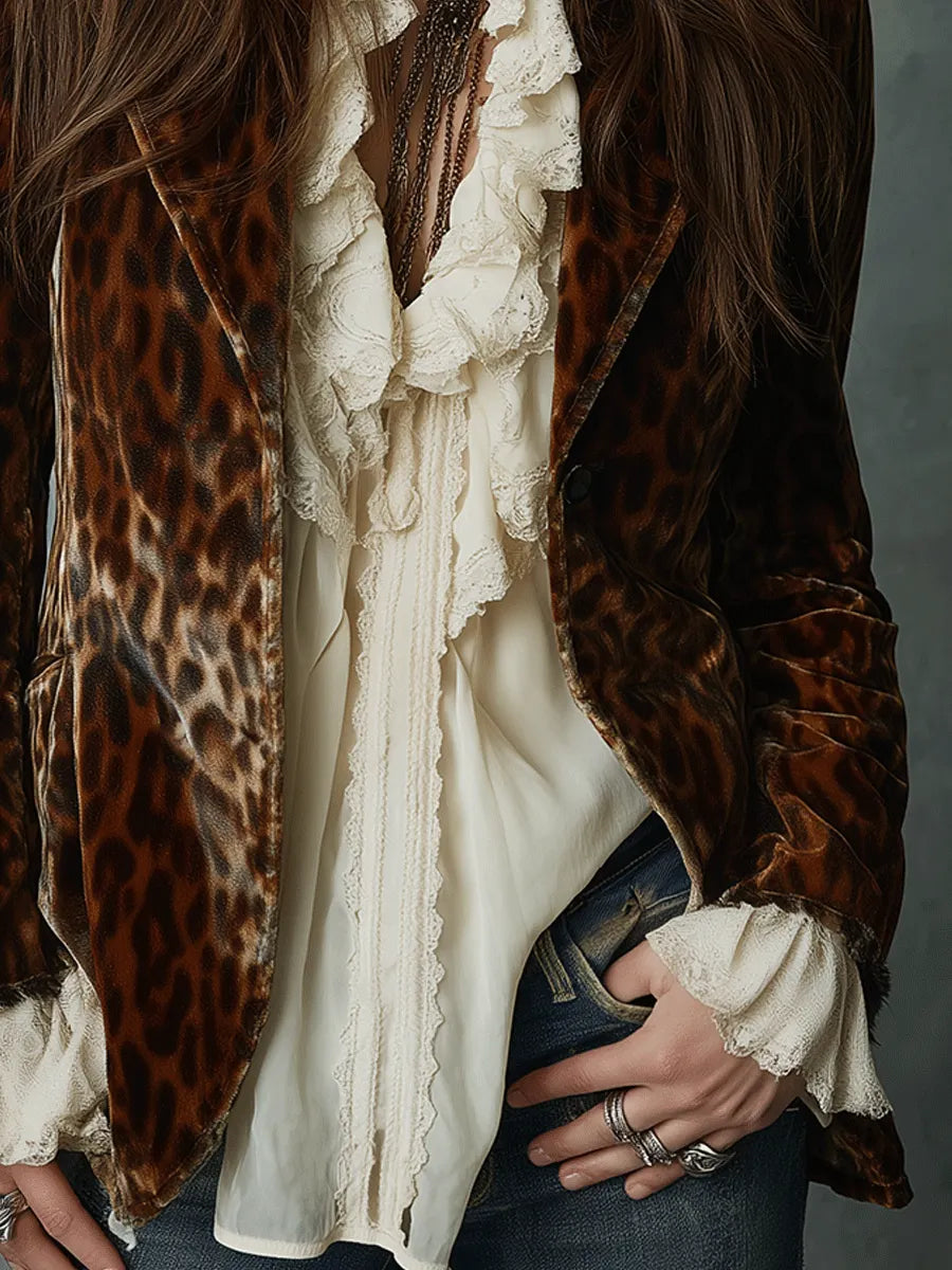 Retro Blazer in velvet, Affordable Luxury