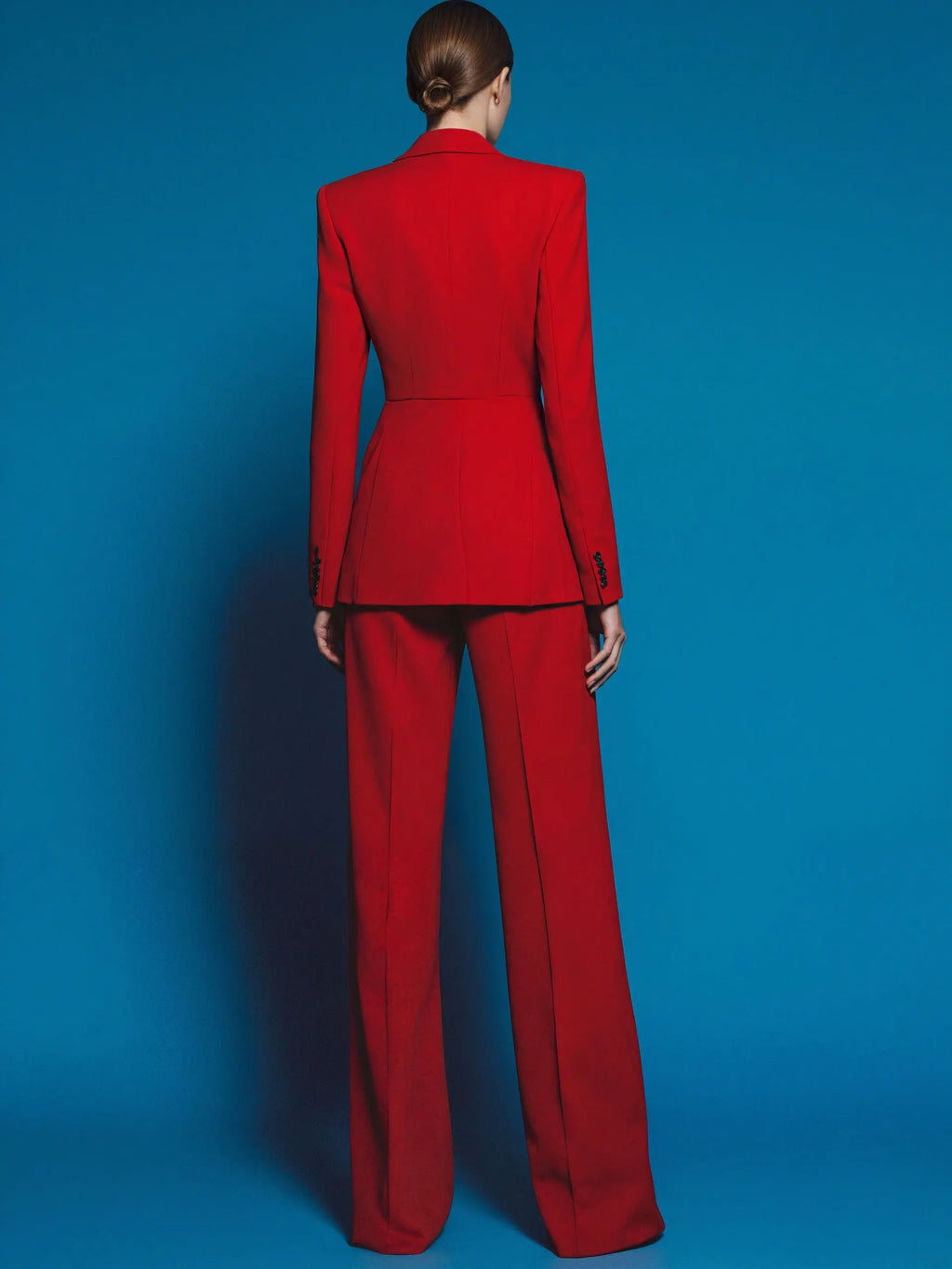 Elevated Suit – Chic, Everyday Luxury