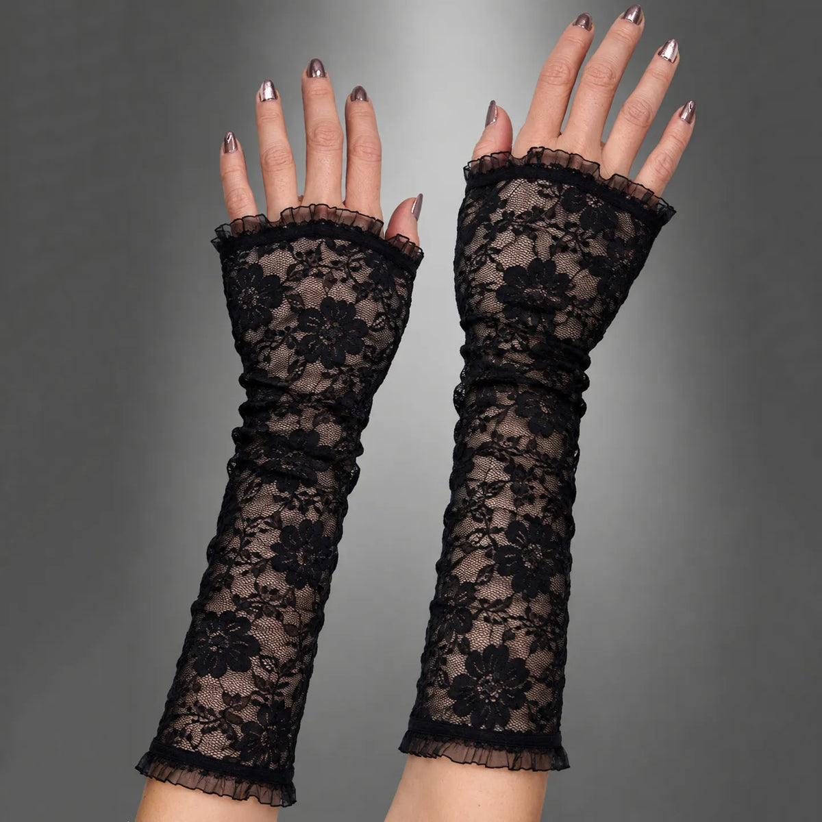 Chic Statement Piece – Boo-tiful Halloween