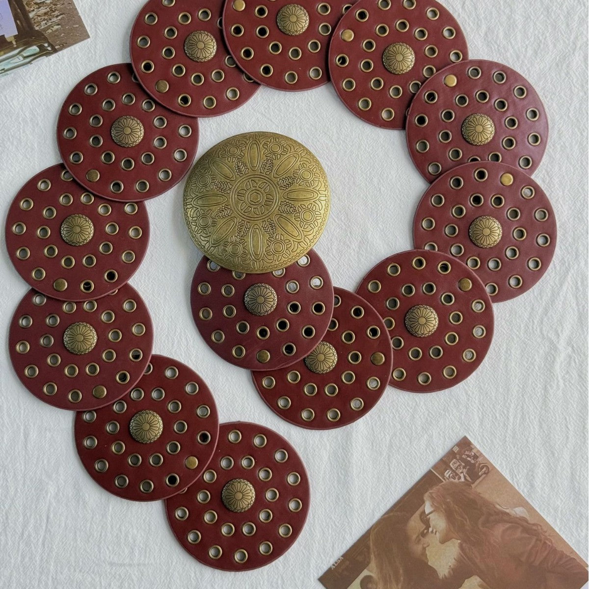 Vintage-Inspired Circular Belt With Intricate Floral Design