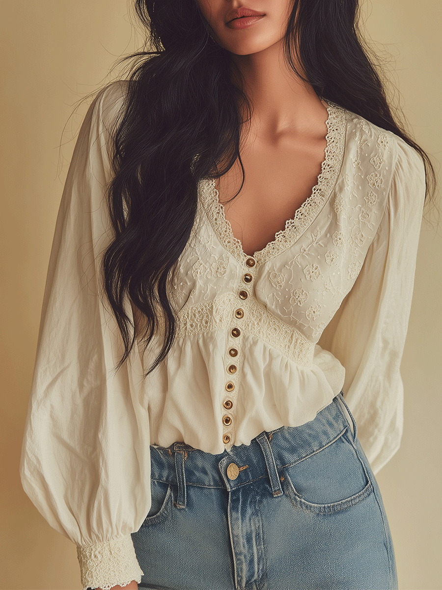 Blouse That Flatters – Romantic & lace