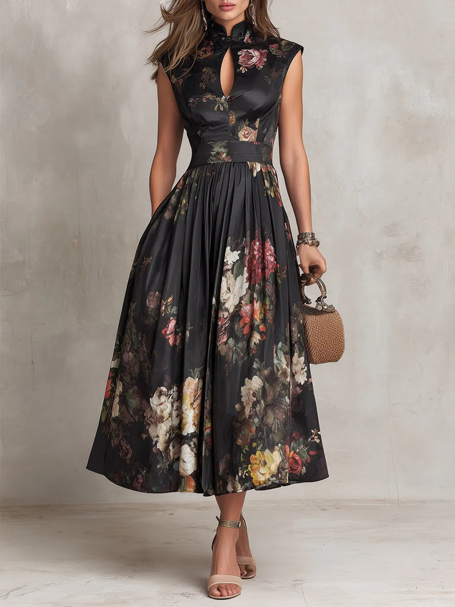Elegant Midi Dress in pleated, Affordable Luxury