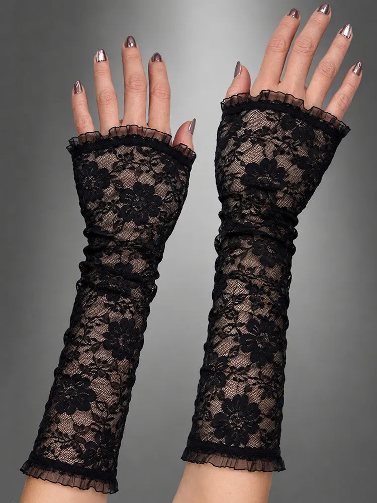 Chic Statement Piece – Boo-tiful Halloween