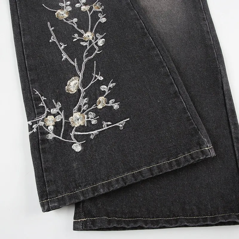 Premium Look: Chic Statement Piece