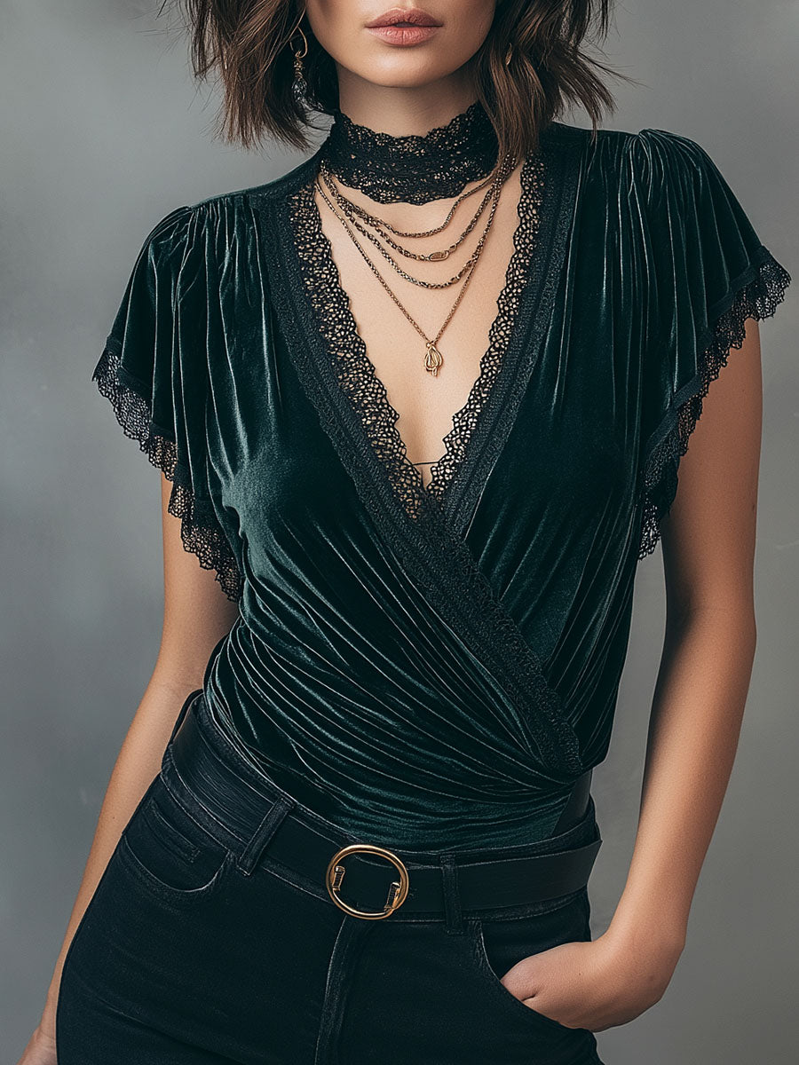 Blouse That Flatters – Vintage & velvet