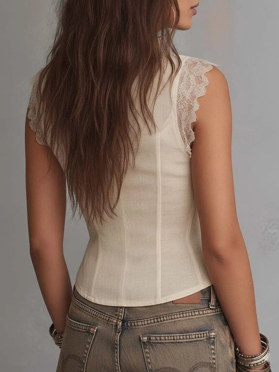 Top with lace – Designer Aesthetic