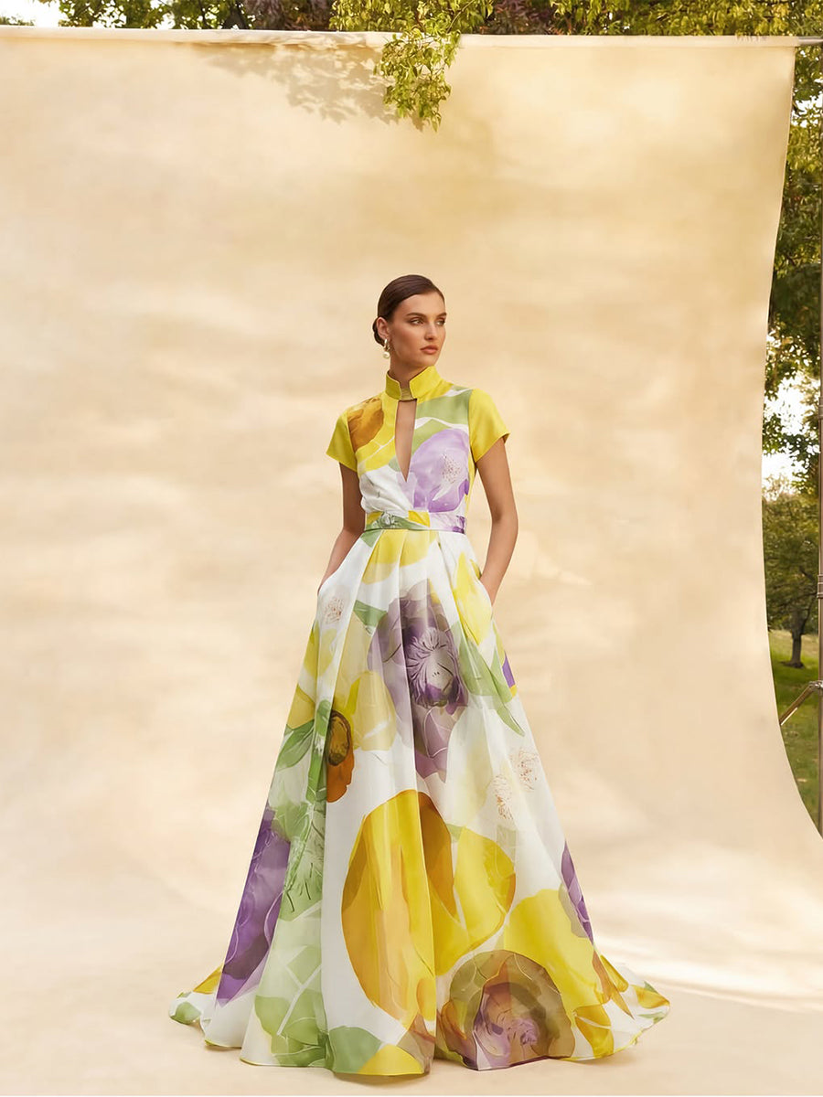 Meet the Elegant Maxi Dress – Premium Look
