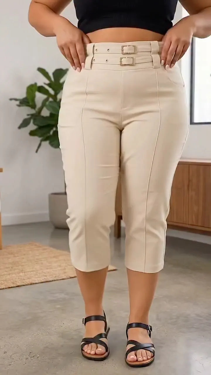 Plus‐Size Double Buckle High‐Waist Capri Pants