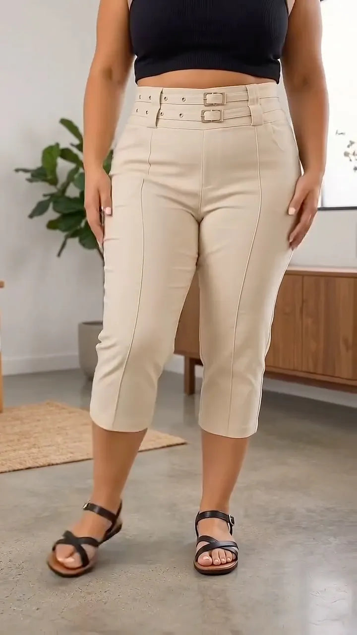 Plus‐Size Double Buckle High‐Waist Capri Pants