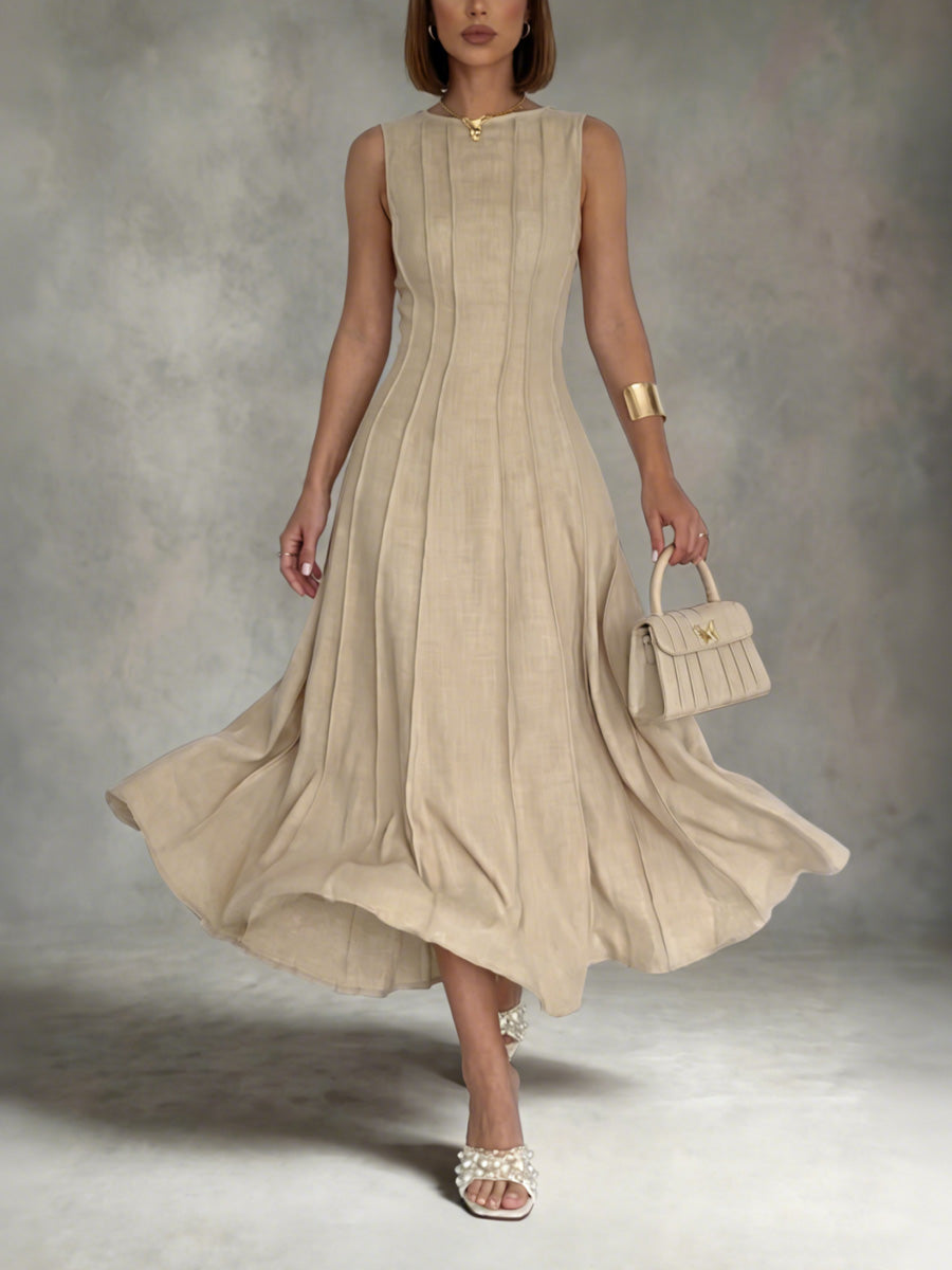Chic Dress in pleated, Unbeatable Price