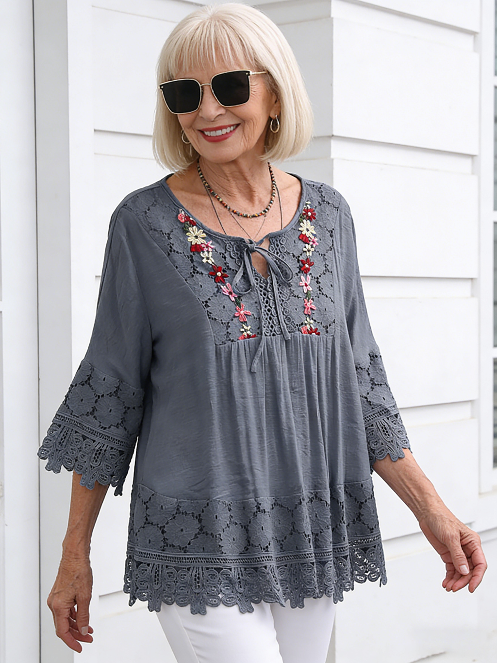 Cotton and Linen Splicing Lace Temperament V-neck Loose Top