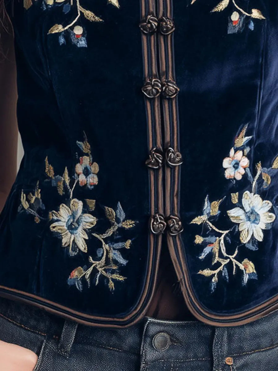 Statement Piece with velvet – Premium Look