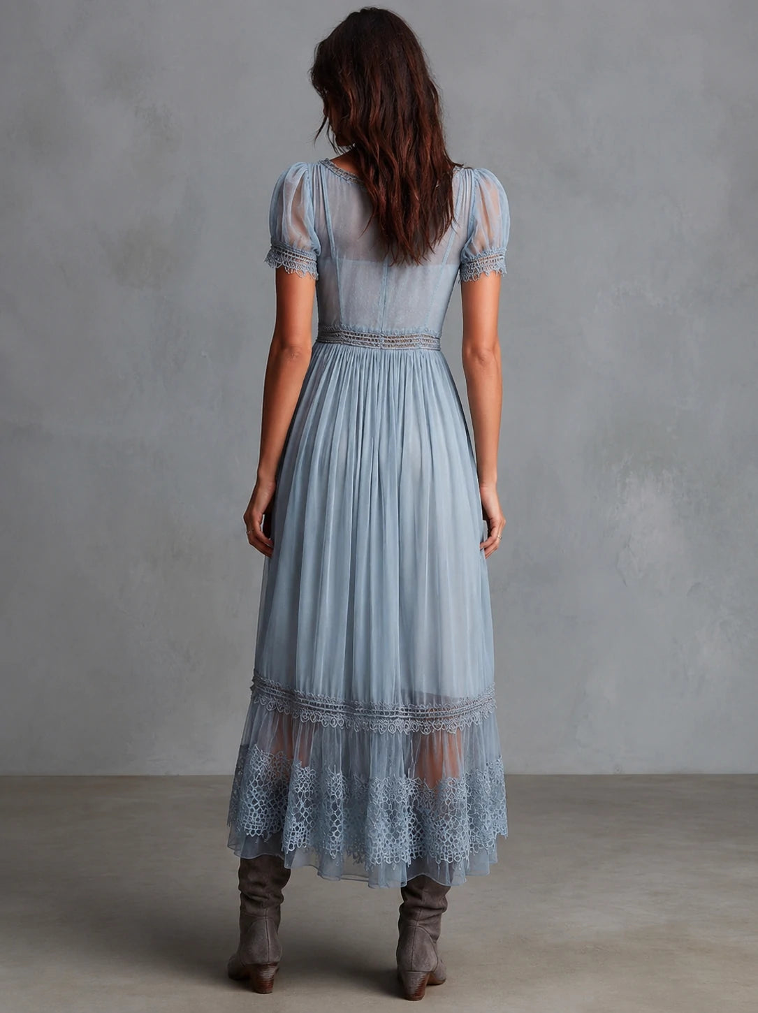Chic Midi Dress in chiffon, Unbeatable Price