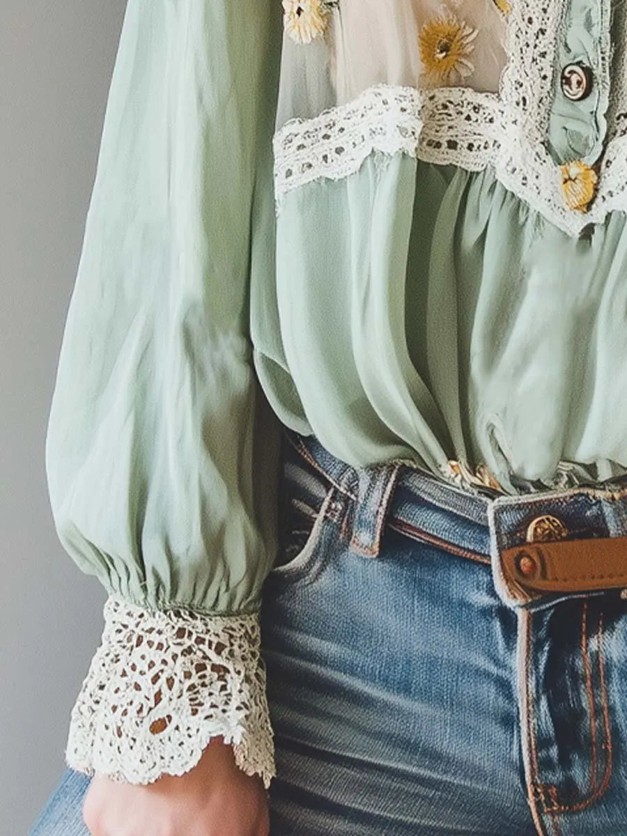 Shirt That Flatters – Vintage & lace