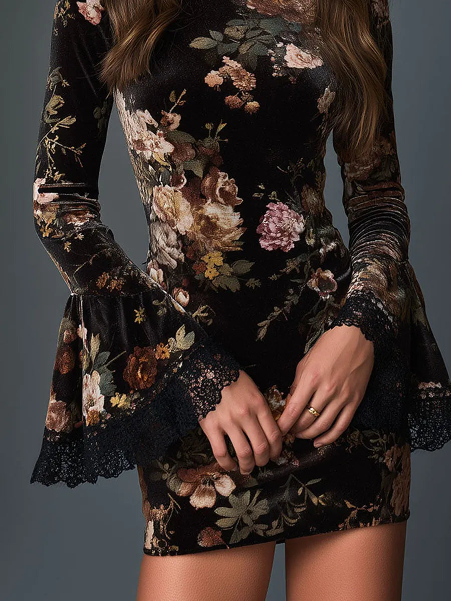 Chic Mini Dress in velvet, Best Value