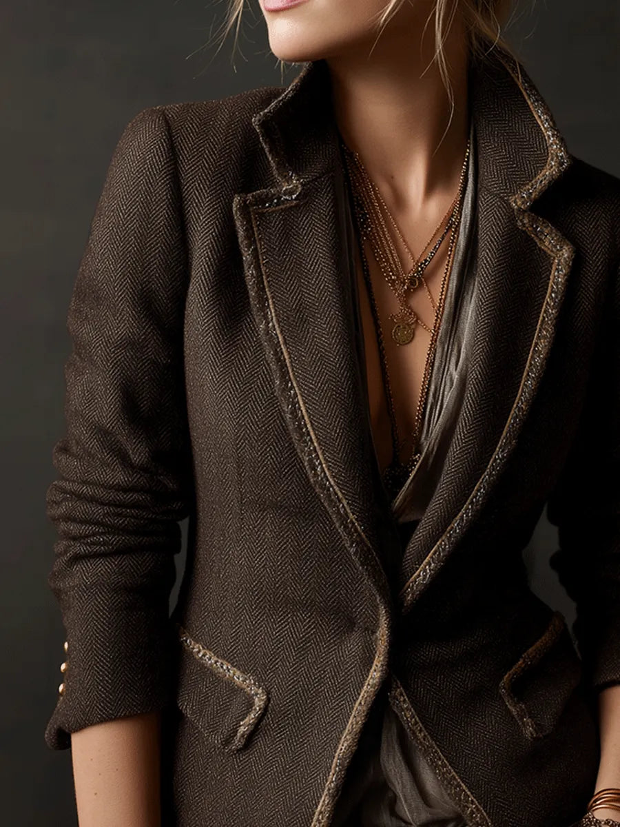 Blazer That Flatters – Vintage & soft