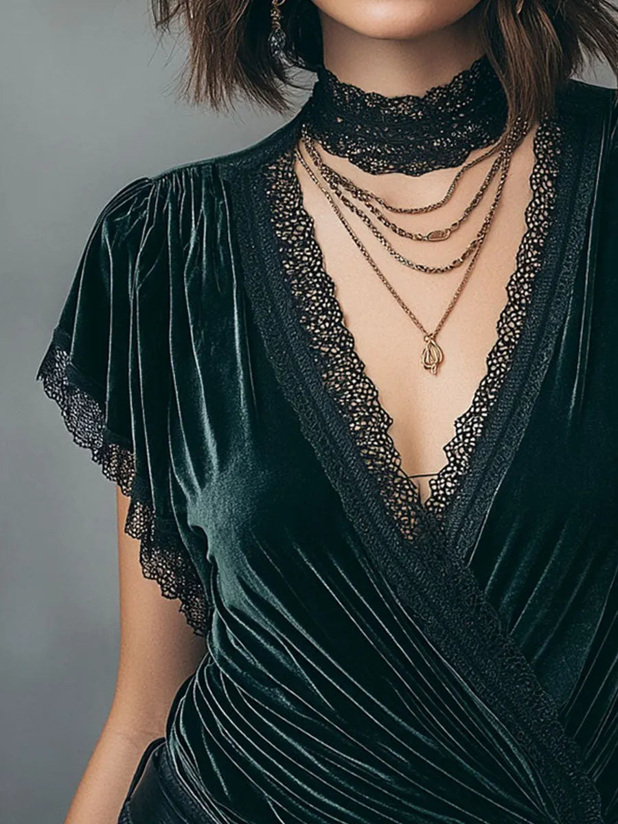 Blouse That Flatters – Vintage & velvet