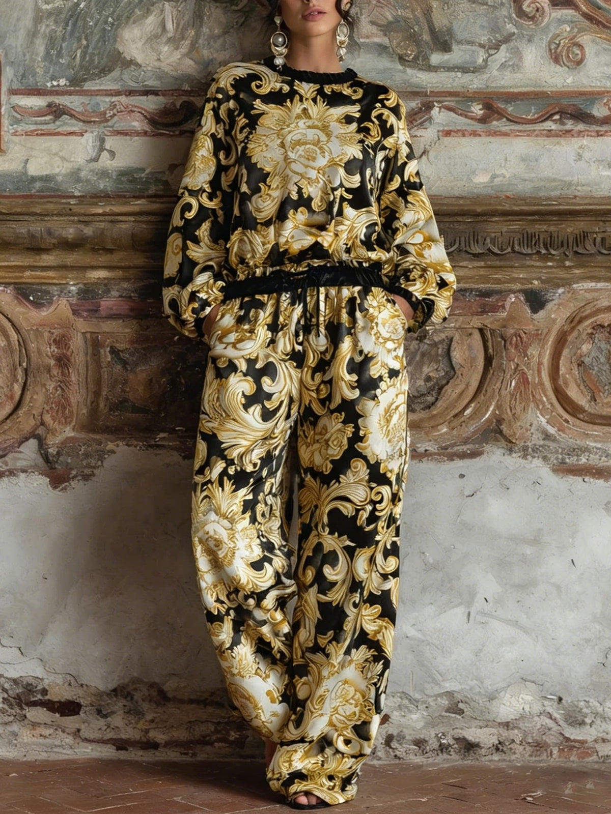 Floral Loungewear Set in Baroque Print – Relaxed Fit, Smart Price