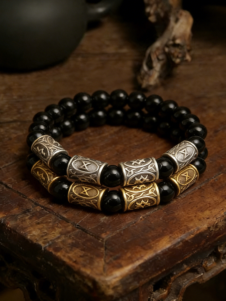 Vintage Statement Piece in soft, Premium Look
